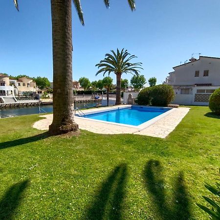 Puerto Rico 6 Apartment Empuriabrava Exterior photo